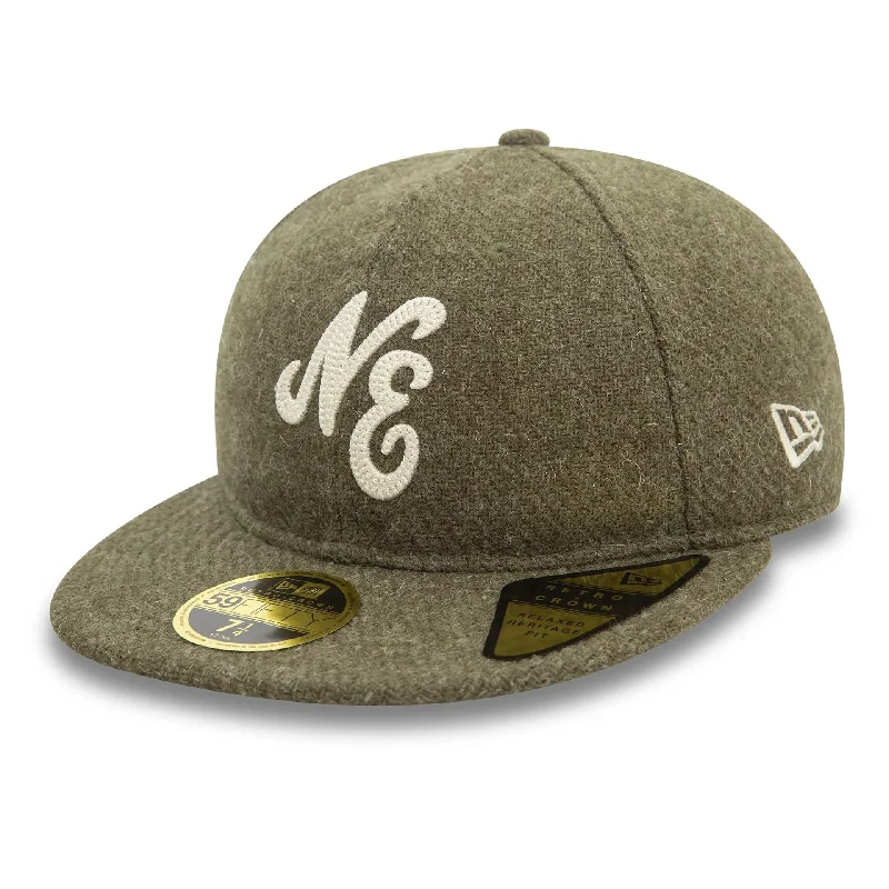 Boys' Baseball CapsNew Era Image Harris Tweed® Dark Green Retro Crown 59FIFTY Fitted Cap Boys' Baseball CapsNew Era Image Harris Tweed® Dark Green Retro Crown 59FIFTY Fitted Cap