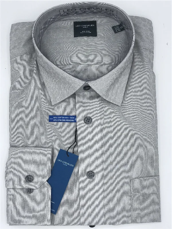 Men's Solid-Color Block Shirts for a Bold StatementLeo Chevalier Big and Tall Dress Shirt - 521175QT 3237 Men's Solid-Color Block Shirts for a Bold StatementLeo Chevalier Big and Tall Dress Shirt - 521175QT 3237