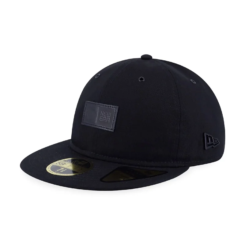 Patterned Beanie CapsNew Era Dark 90s Black Retro Crown 59FIFTY Fitted Cap