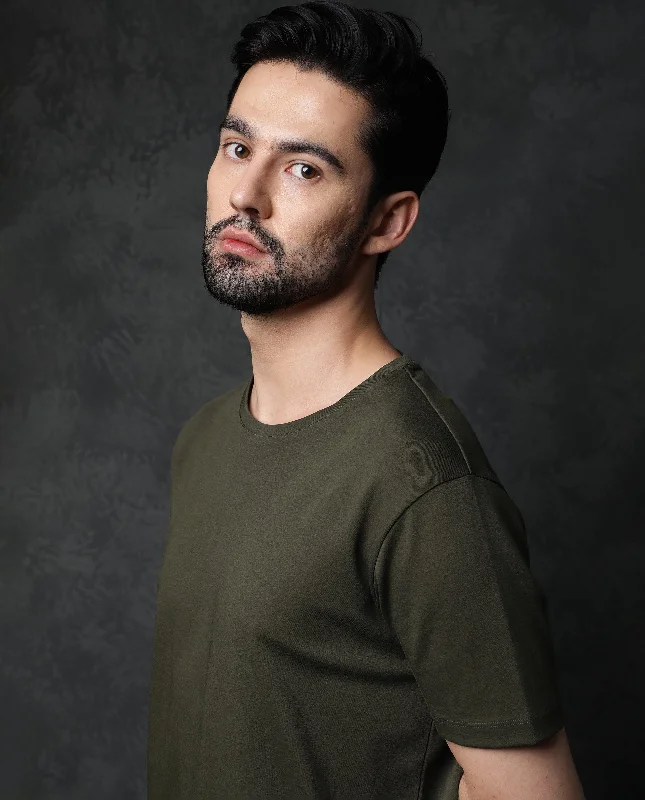 Men's Short-Sleeved ShirtsRare Rabbit Men's Gis Olive Cotton Fabric Crew Neck Half Sleeves Regular Fit Solid T-Shirt Men's Short-Sleeved ShirtsRare Rabbit Men's Gis Olive Cotton Fabric Crew Neck Half Sleeves Regular Fit Solid T-Shirt