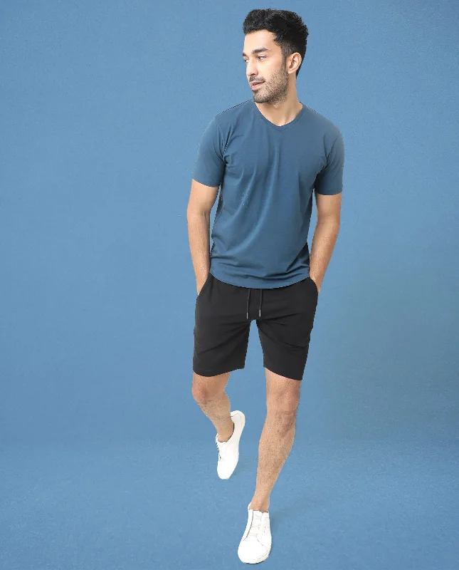 Layered Men's VestsRare Rabbit Articale Men's Cleok Oyster Teal Solid V-Neck Relaxed Fit Half Sleeves T-Shirt Layered Men's VestsRare Rabbit Articale Men's Cleok Oyster Teal Solid V-Neck Relaxed Fit Half Sleeves T-Shirt