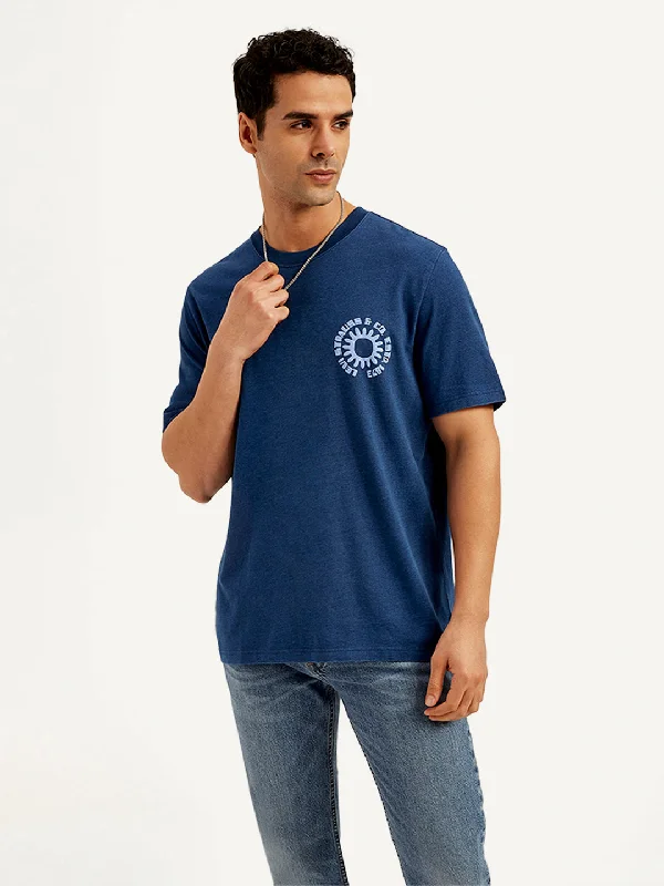Men's Shirts with Spread CollarsMen's Typographic Print Crew Neck T-Shirt