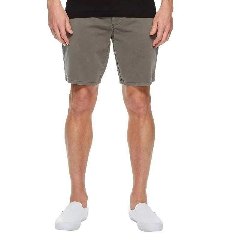 Performance Men's Athletic ShortsMen's The Brixton Trouser Short In Moon Dust