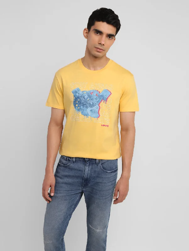 Men's Shirts with Raw-Edge HemlinesMen's Graphic Slim Fit T-shirt