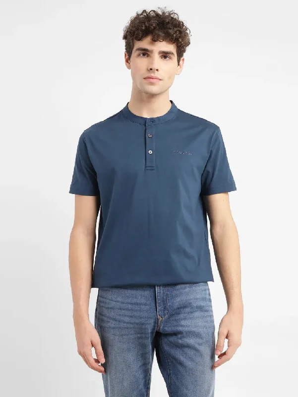 Men's Shirts with Ruffled HemlinesMen's Solid Slim Fit T-shirt