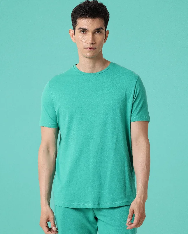 Men's Sleeveless TopsRare Rabbit Articale Men's Caxel Emerald Green Crew Neck Offset Brand Print Half Sleeves T-shirt Men's Sleeveless TopsRare Rabbit Articale Men's Caxel Emerald Green Crew Neck Offset Brand Print Half Sleeves T-shirt