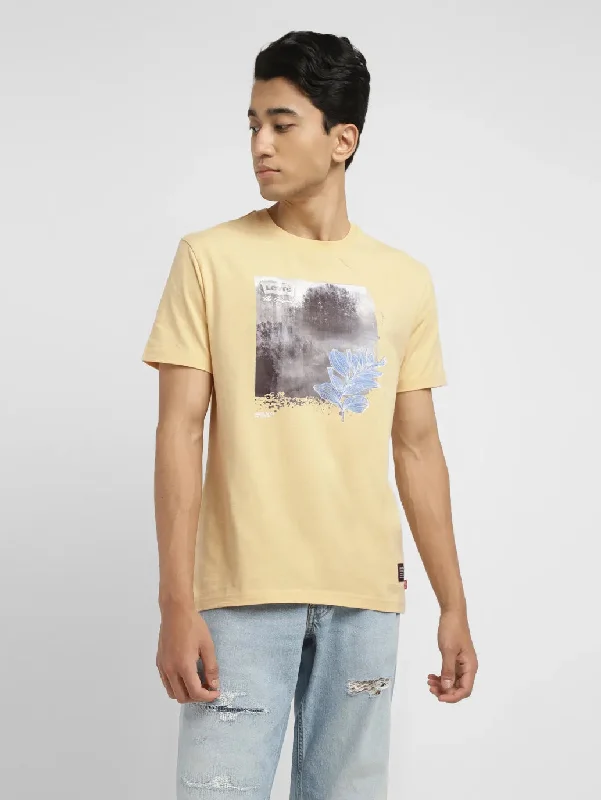 Men's Shirts with Ruffled HemlinesMen's Graphic Slim Fit T-shirt