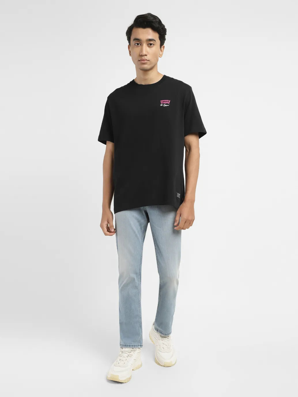 Men's Shirts with Hook-and-Loop ClosuresMen's Graphic Crew Neck T-shirt
