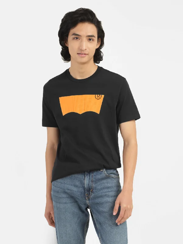 Men's Shirts with Wrinkle-Resistant FabricMen's Brand Logo Crew Neck T-shirt Black
