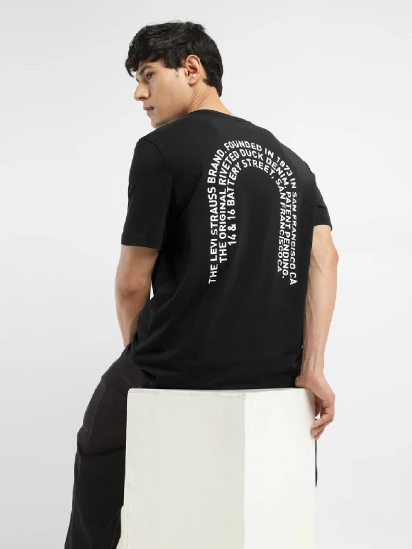 Men's Shirts with Button-Down PocketsMen's Solid Round Neck T-shirt