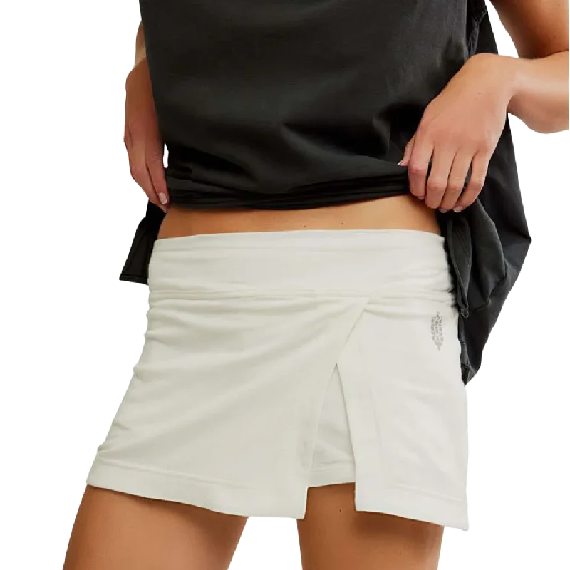Athletic Men's Workout ShortsWomen's Hot Shot Mini Skort