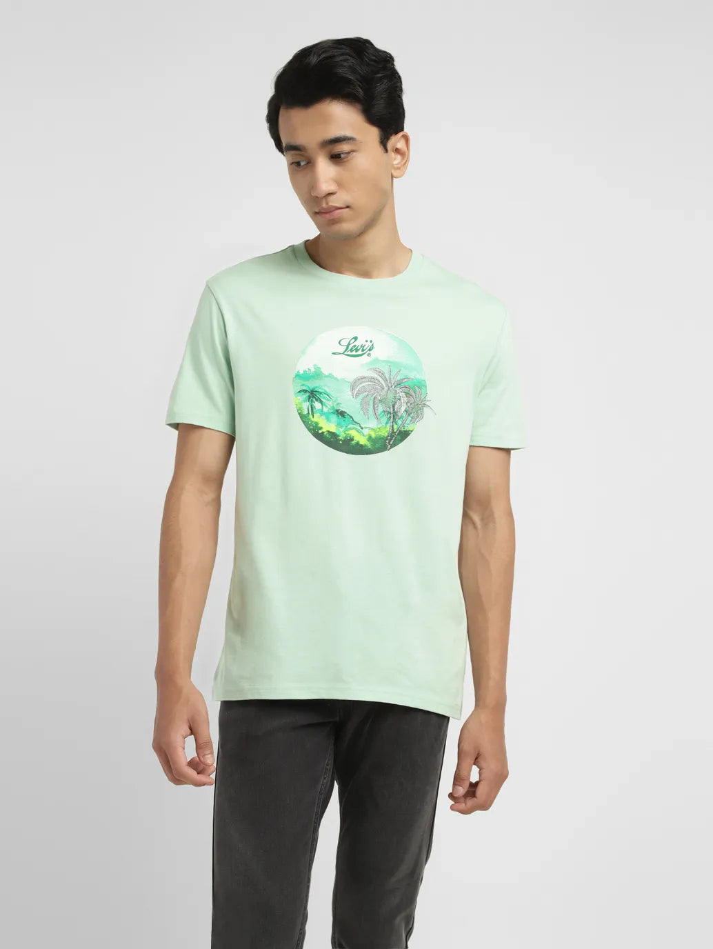 Lightweight Men's Linen ShirtsMen's Graphic Slim Fit T-shirt