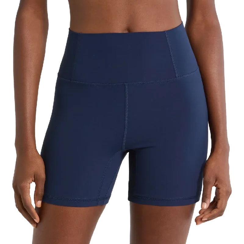 Elegant and Stylish Men's Dress ShortsWomen's Never Better Bike Short