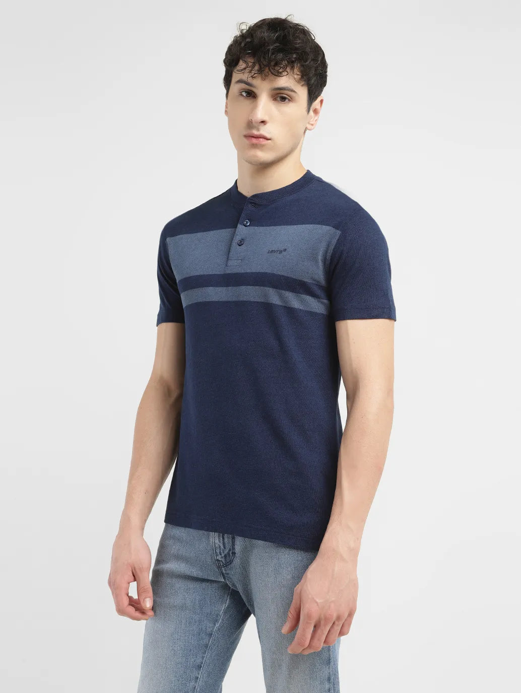 Men's Flowy Shirts for a Relaxed LookMen's Colorblock Slim Fit T-shirt