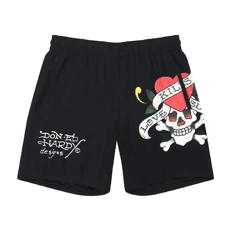 Creative Pattern Men's Fashion ShortsMen's Love Kills Slowly Print Short In Black
