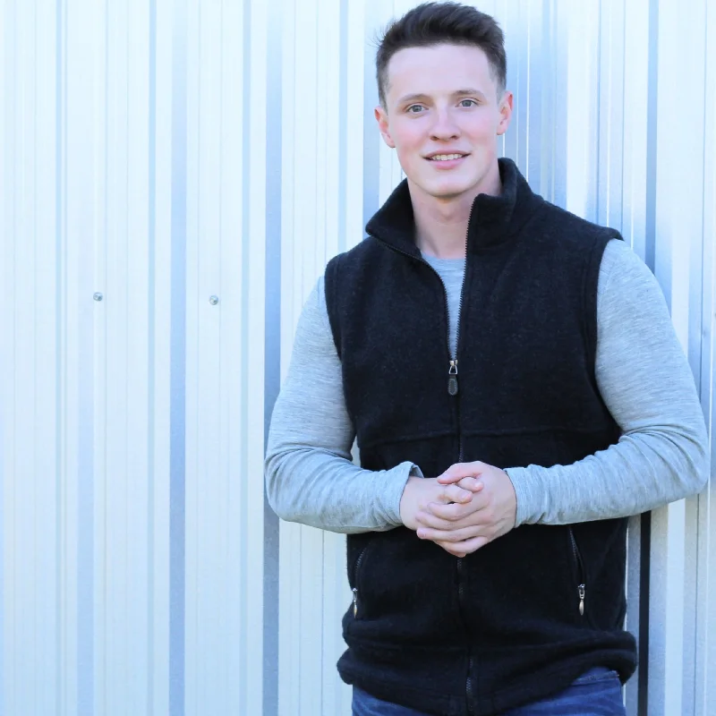 Men's Sweaters with Straight-Cut ShapesEngel Men Vest, Merino Wool Fleece