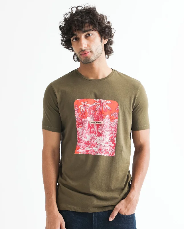 Men's Shirts with Antimicrobial TreatmentRare Rabbit Men's Spread Green Crew Neck Regular Fit Tropical Graphic Print T-Shirt Men's Shirts with Antimicrobial TreatmentRare Rabbit Men's Spread Green Crew Neck Regular Fit Tropical Graphic Print T-Shirt