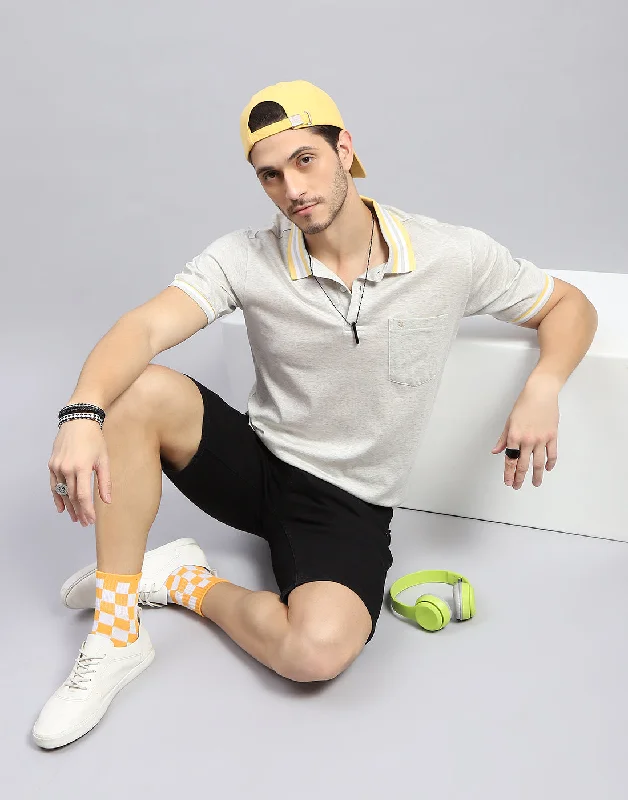 Men's Shirts with Ruffled HemlinesMen Off White Solid Polo Collar Half Sleeve T-Shirt Men's Shirts with Ruffled HemlinesMen Off White Solid Polo Collar Half Sleeve T-Shirt