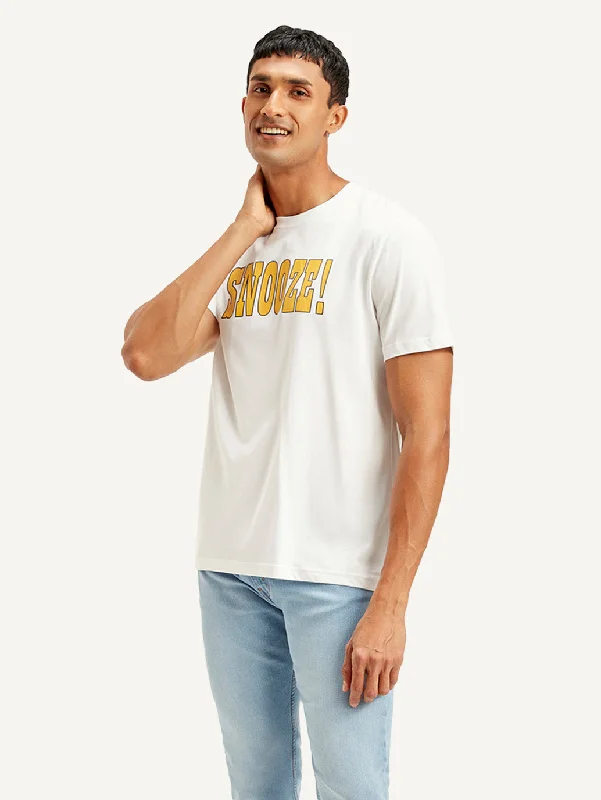 Men's Shirts with Animal PrintsMen's Typography Crew Neck T-shirt
