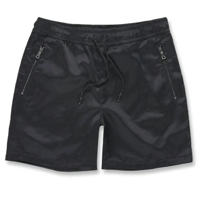 Men's Versatile Cargo ShortsMen's Athletic Lux Short In Black