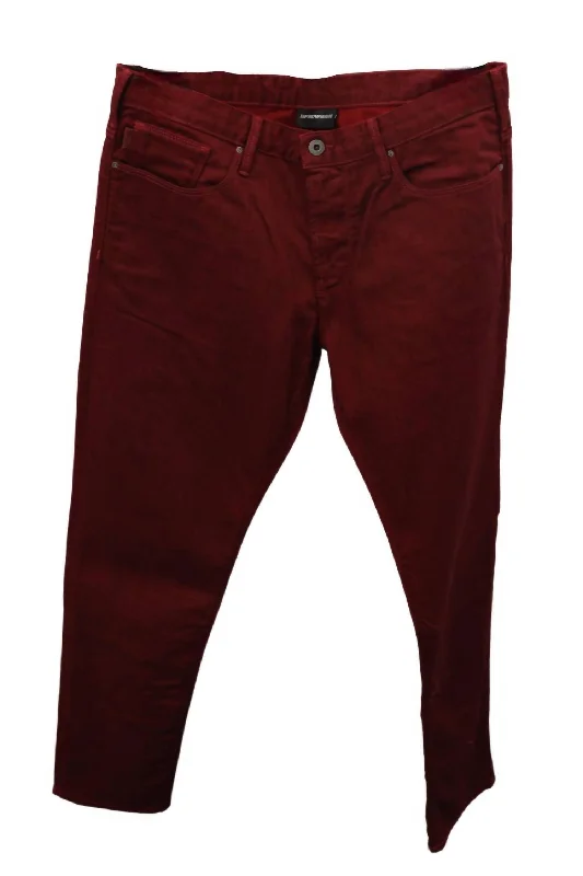 Men's Jeans with a Destroyed LookSlim Straight Leg Jeans In Red