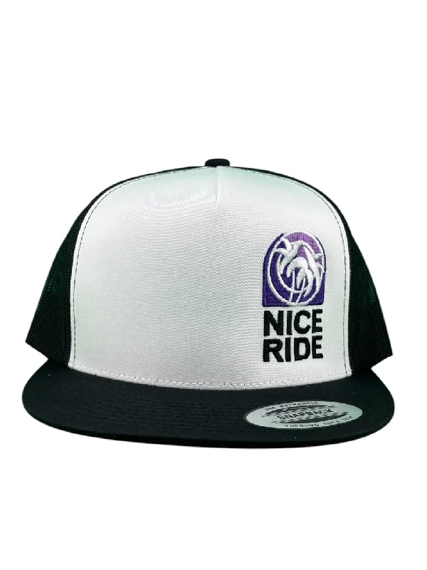 Embroidered Baseball Caps"Chalupa" 6006 LP Trucker Hat