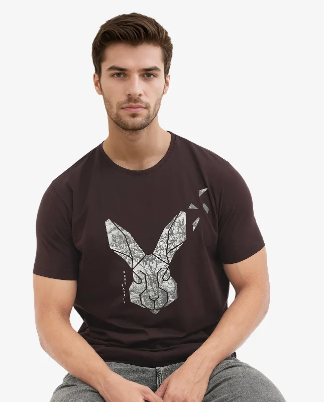 Men's Unique and Designer TopsRare Rabbit Men's Arbor Maroon Cotton Lycra Fabric Half Sleeves Graphic Logo Print T-Shirt Men's Unique and Designer TopsRare Rabbit Men's Arbor Maroon Cotton Lycra Fabric Half Sleeves Graphic Logo Print T-Shirt