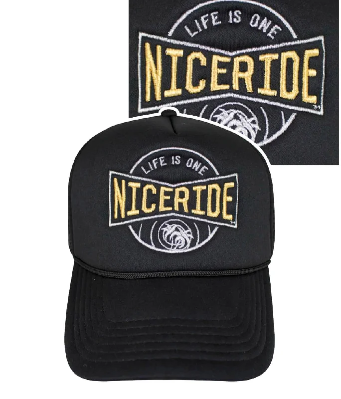 Black/gold/white