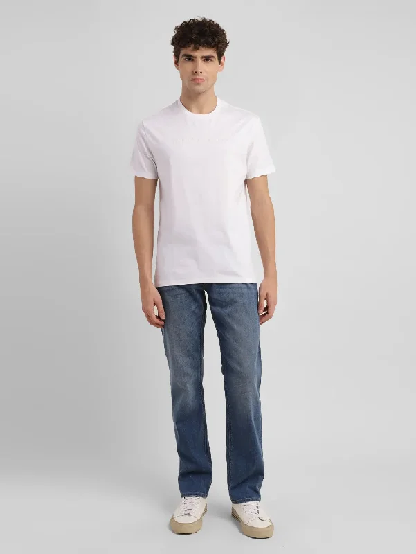 Men's Shirts with Moisture-Wicking FabricMen's Typographic Print Slim Fit T-shirt