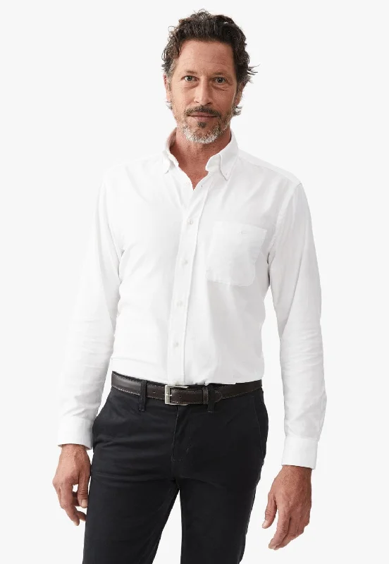 Men's Spread-Collar Shirts for a Bold StatementR.M. Williams Mens Collins Button Down Shirt Men's Spread-Collar Shirts for a Bold StatementR.M. Williams Mens Collins Button Down Shirt